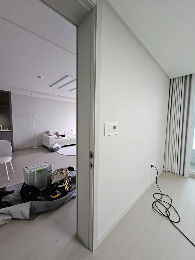 일산 문틀보수 시공 대표 사진